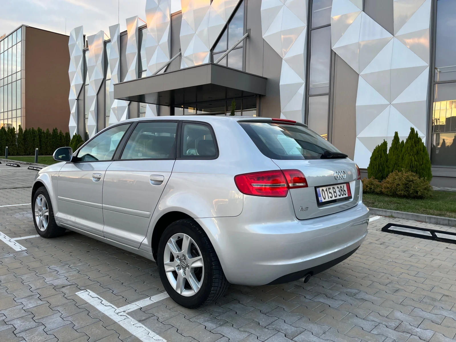 Audi A3 1.6MPi 102к.с. Мотора става за LPG Facelift - изображение 4