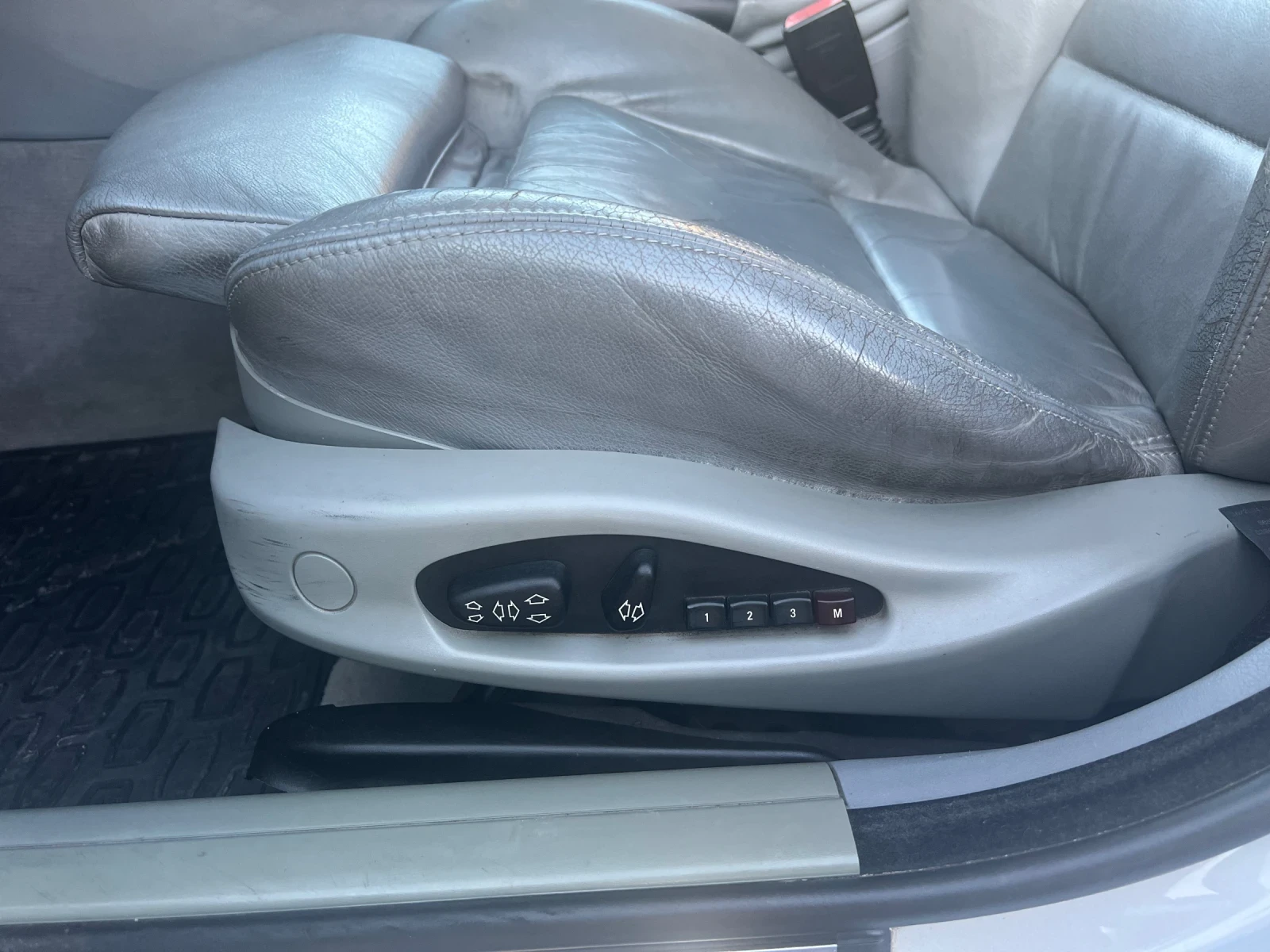 BMW 330  - изображение 8