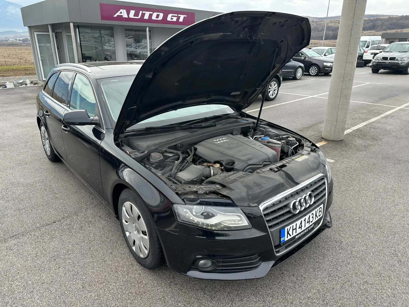 Audi A4 2.0 TDI Панорама!Кейлес! - изображение 8