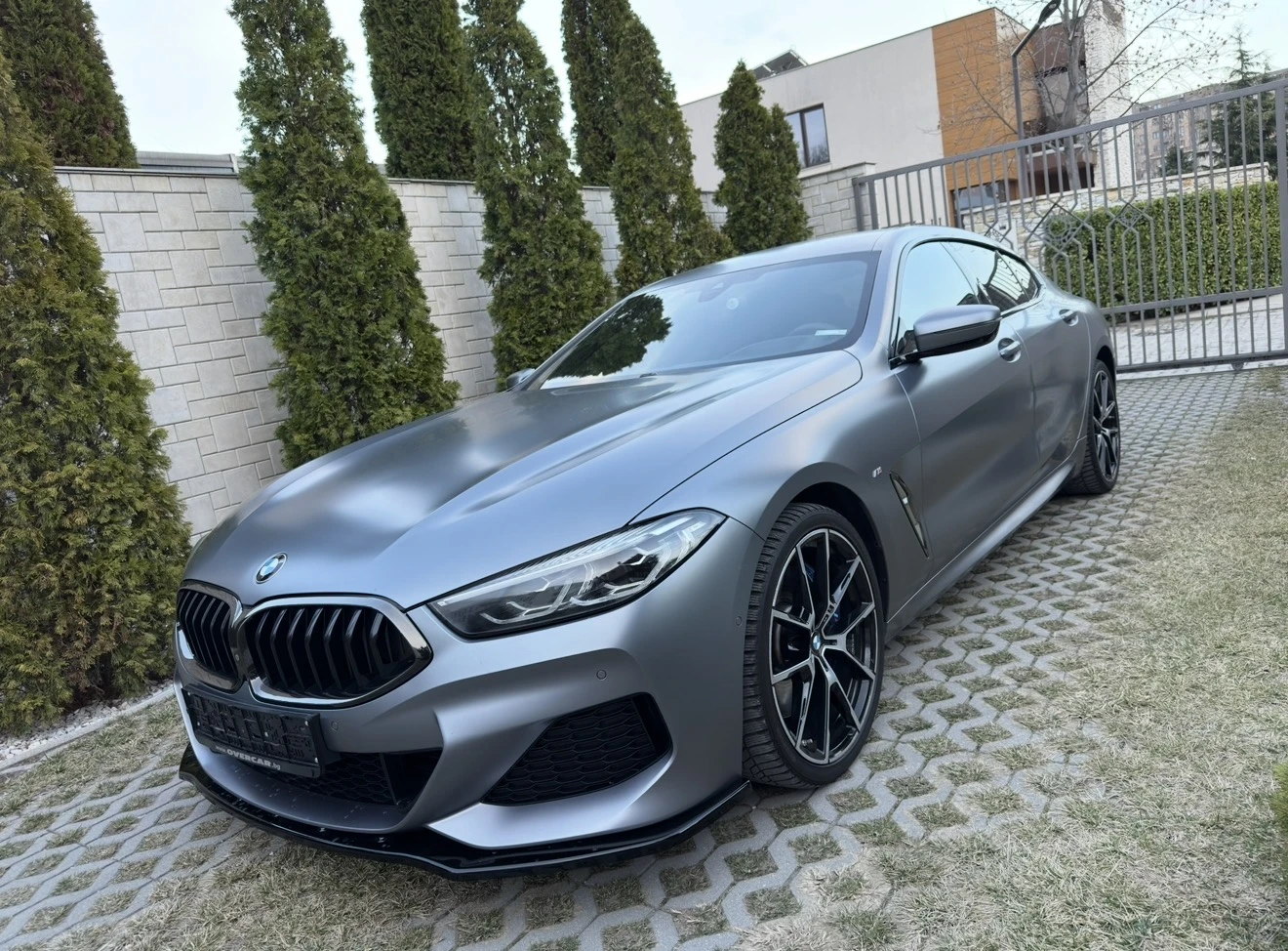 BMW 840 i M PERFORMANCE* FROZEN GREY | Auto.bg — изображение 1