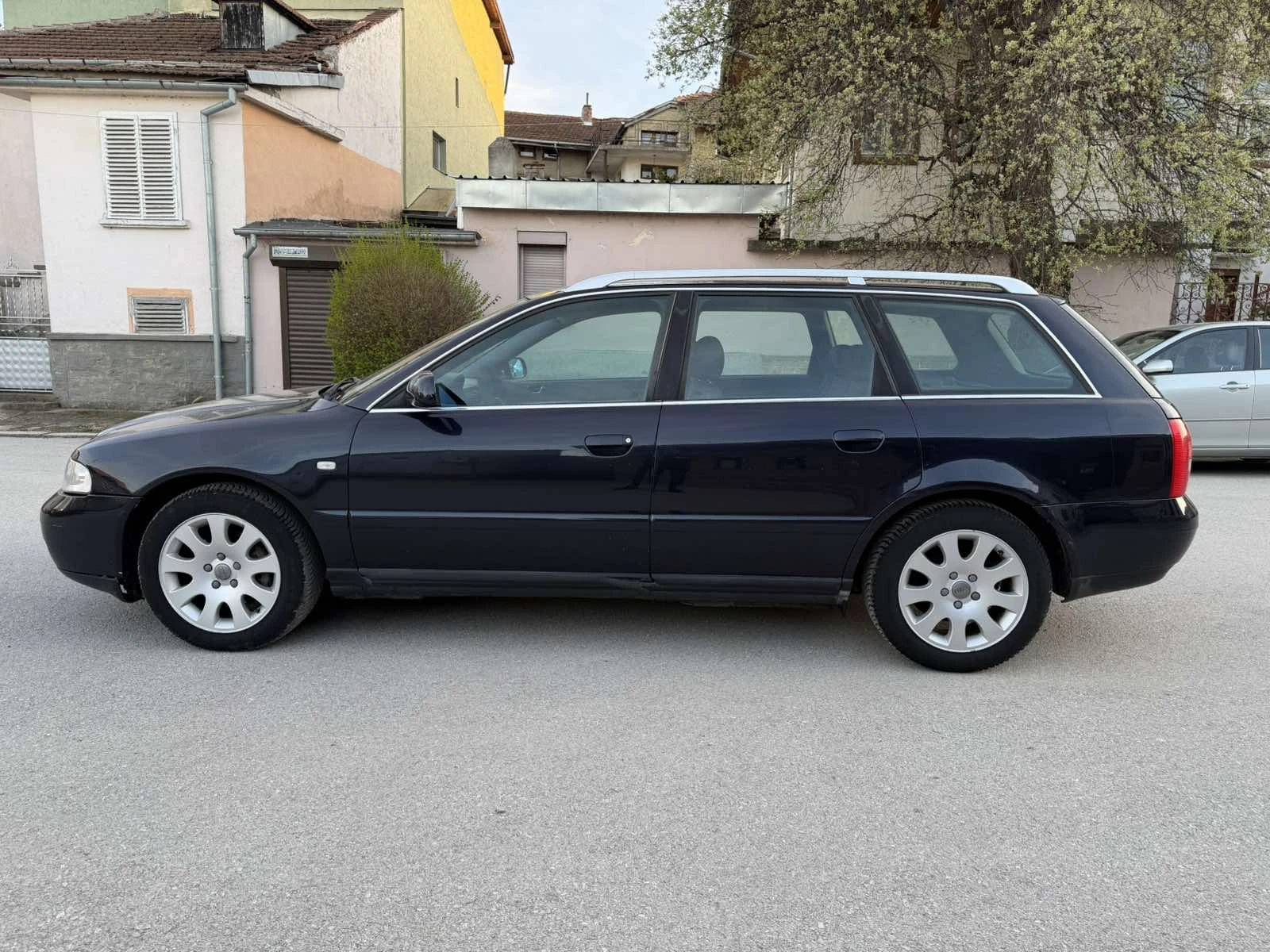 Audi A4, снимка 7 - Автомобили и джипове - 54139873