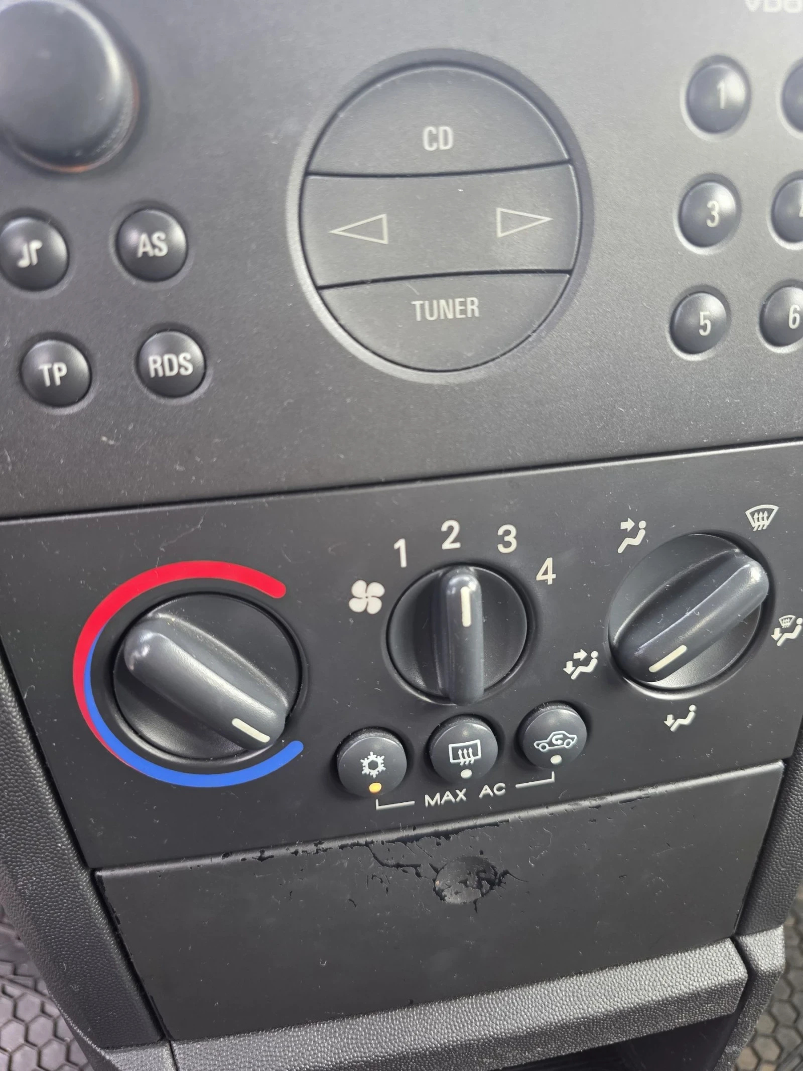 Opel Meriva 1.6  !!супер икономична работещ климатик !!, снимка 13 - Автомобили и джипове - 54218768