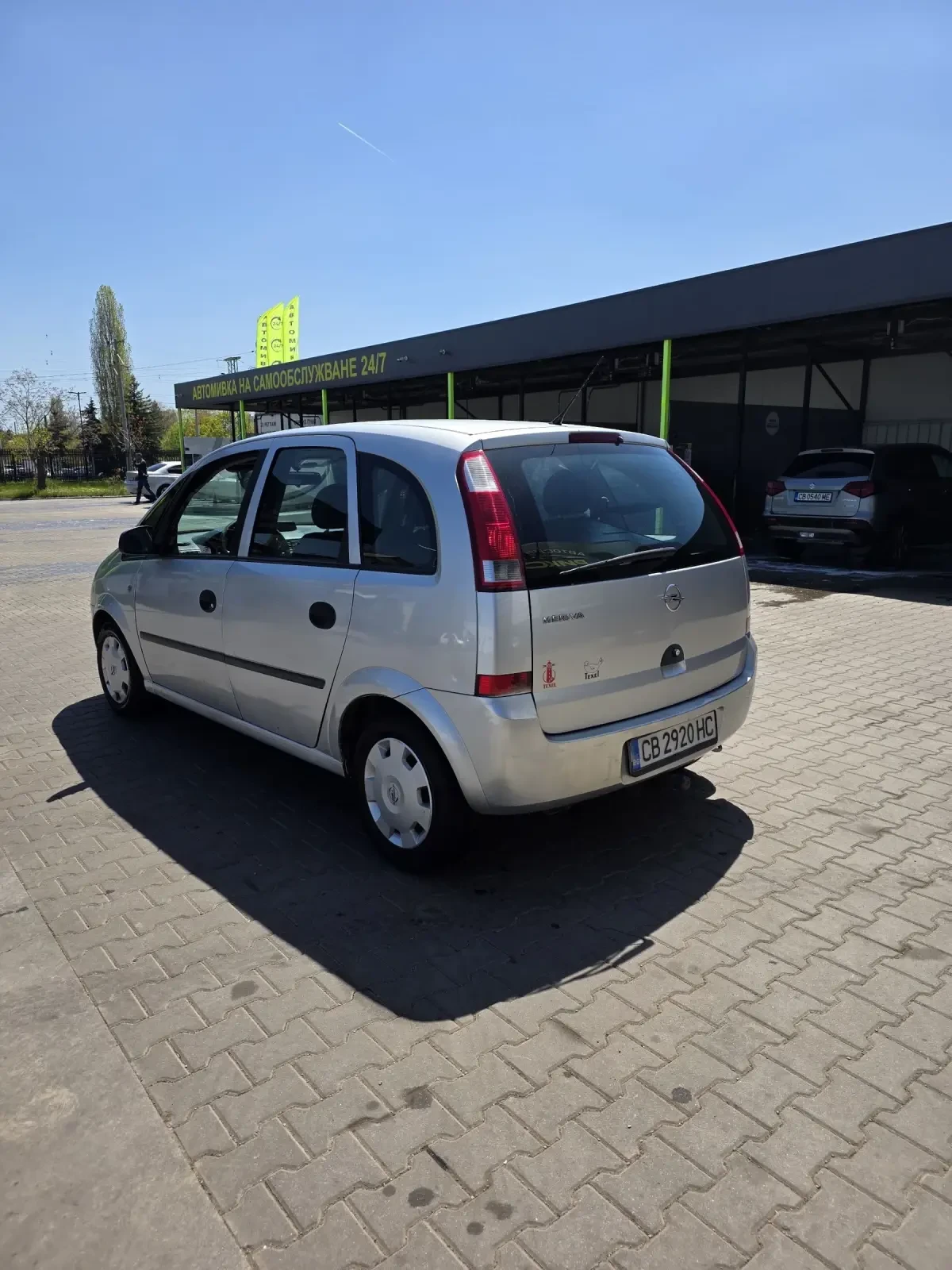 Opel Meriva 1.6  !!супер икономична работещ климатик !!, снимка 3 - Автомобили и джипове - 54417913