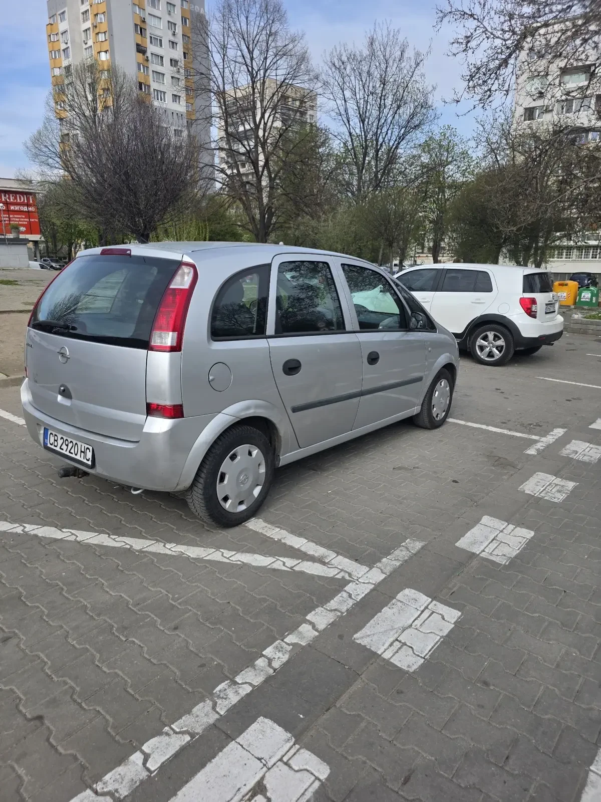 Opel Meriva 1.6  !!супер икономична работещ климатик !!, снимка 4 - Автомобили и джипове - 54218768