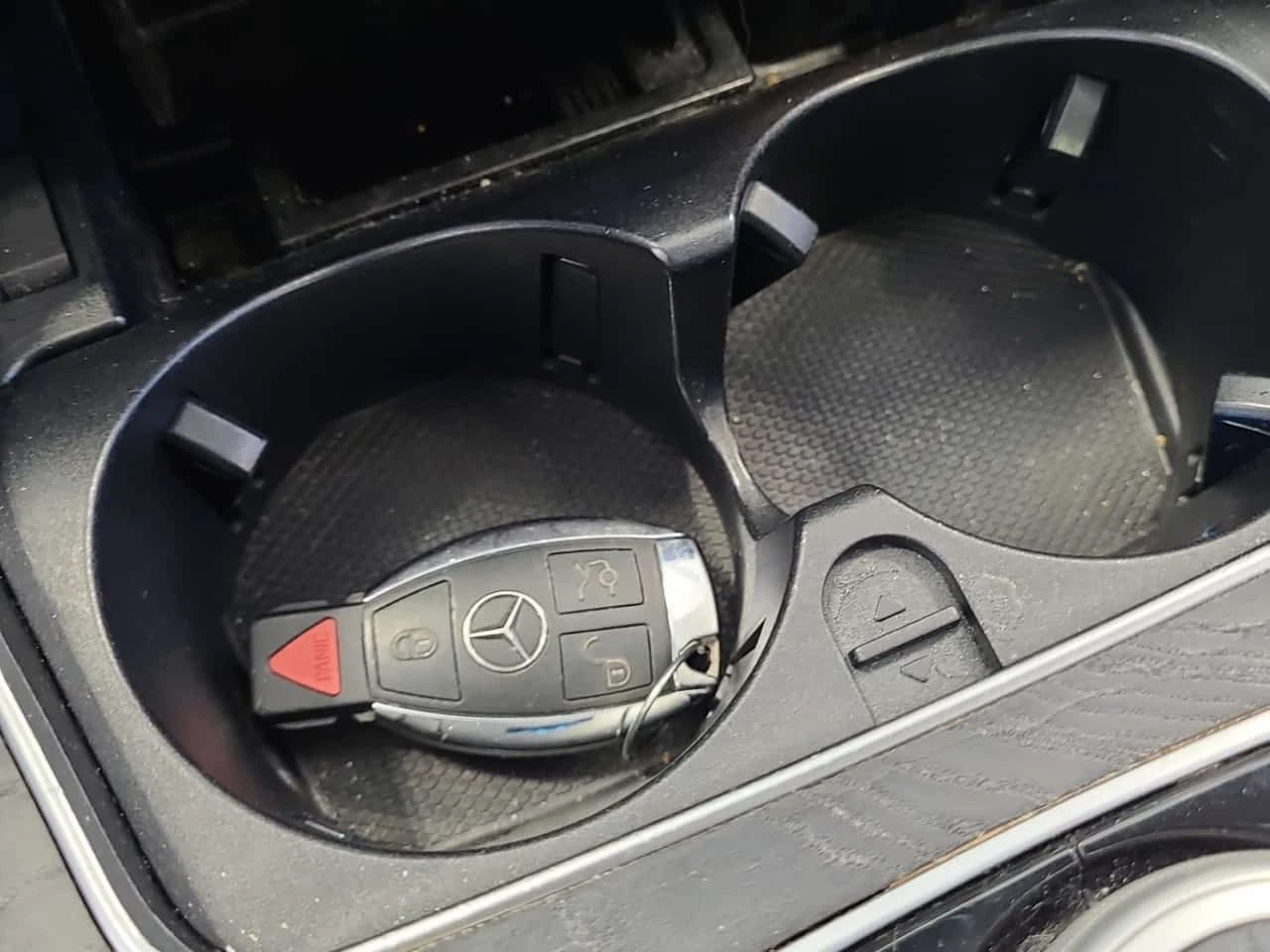 Mercedes-Benz C 63 AMG S/CARFAX/����� �������/��������/�������/����� | Mobile.bg � ����������� 7