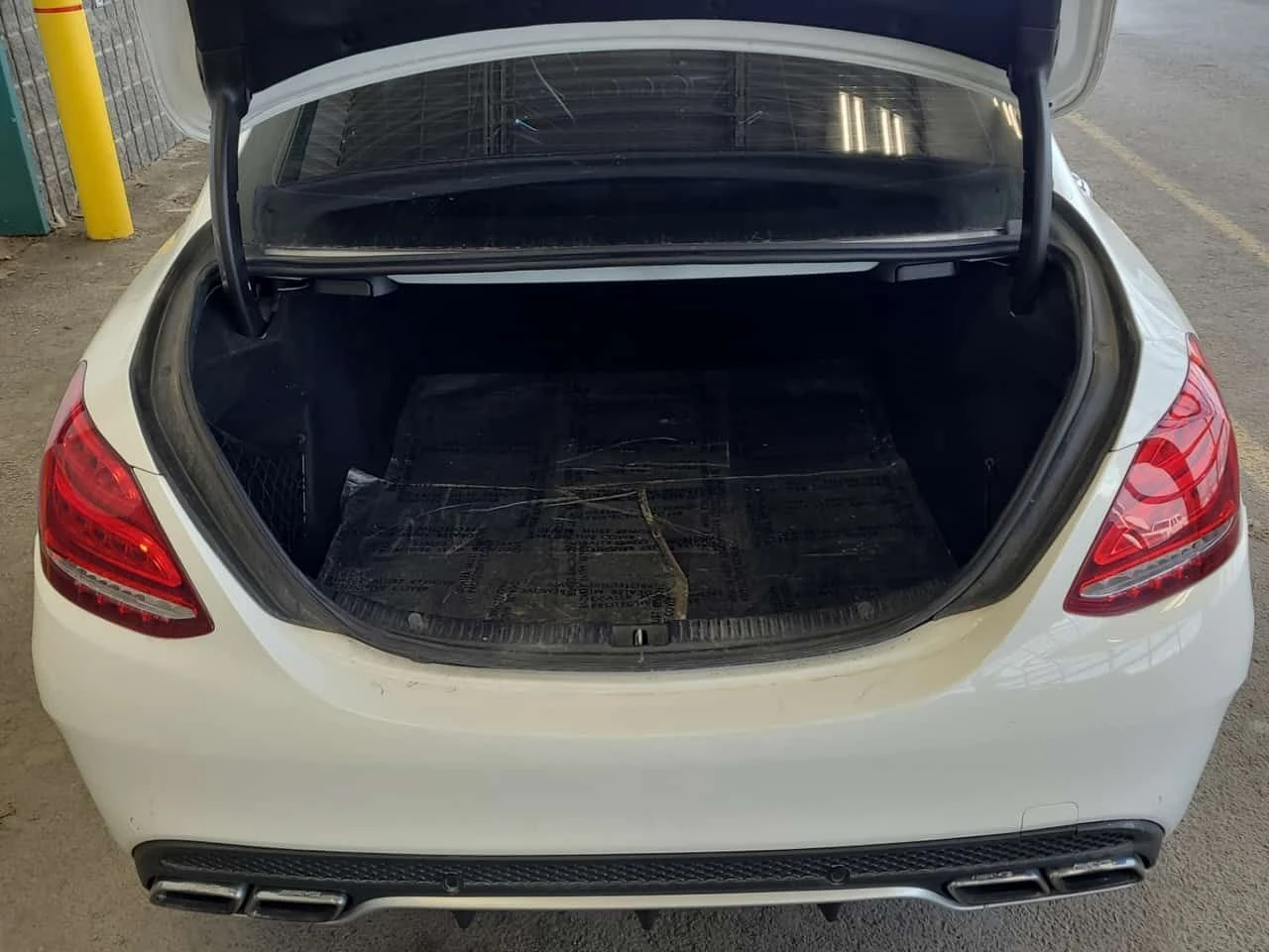 Mercedes-Benz C 63 AMG S/CARFAX/����� �������/��������/�������/����� | Mobile.bg � ����������� 13