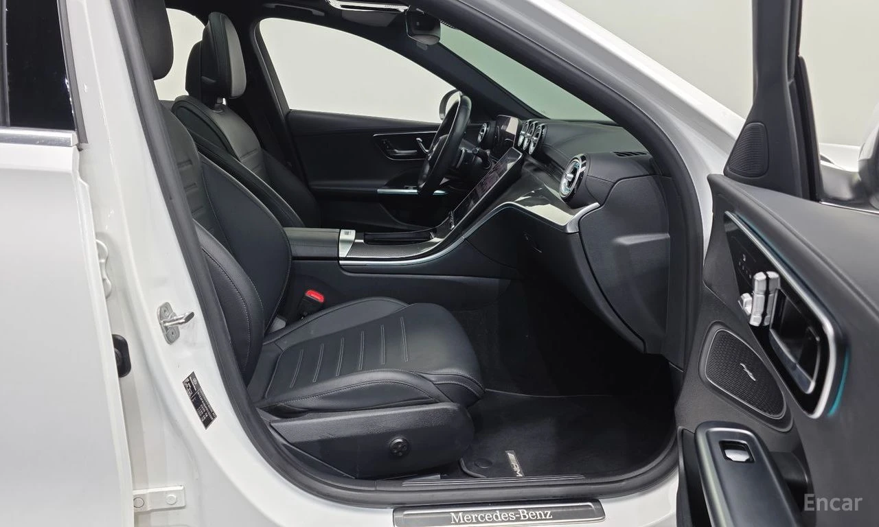 Mercedes-Benz C 300 AMG-LINE* 4MATIC* DISTRONIC* 360CAMERA* HEAD-UP* , снимка 11 - Автомобили и джипове - 54444544