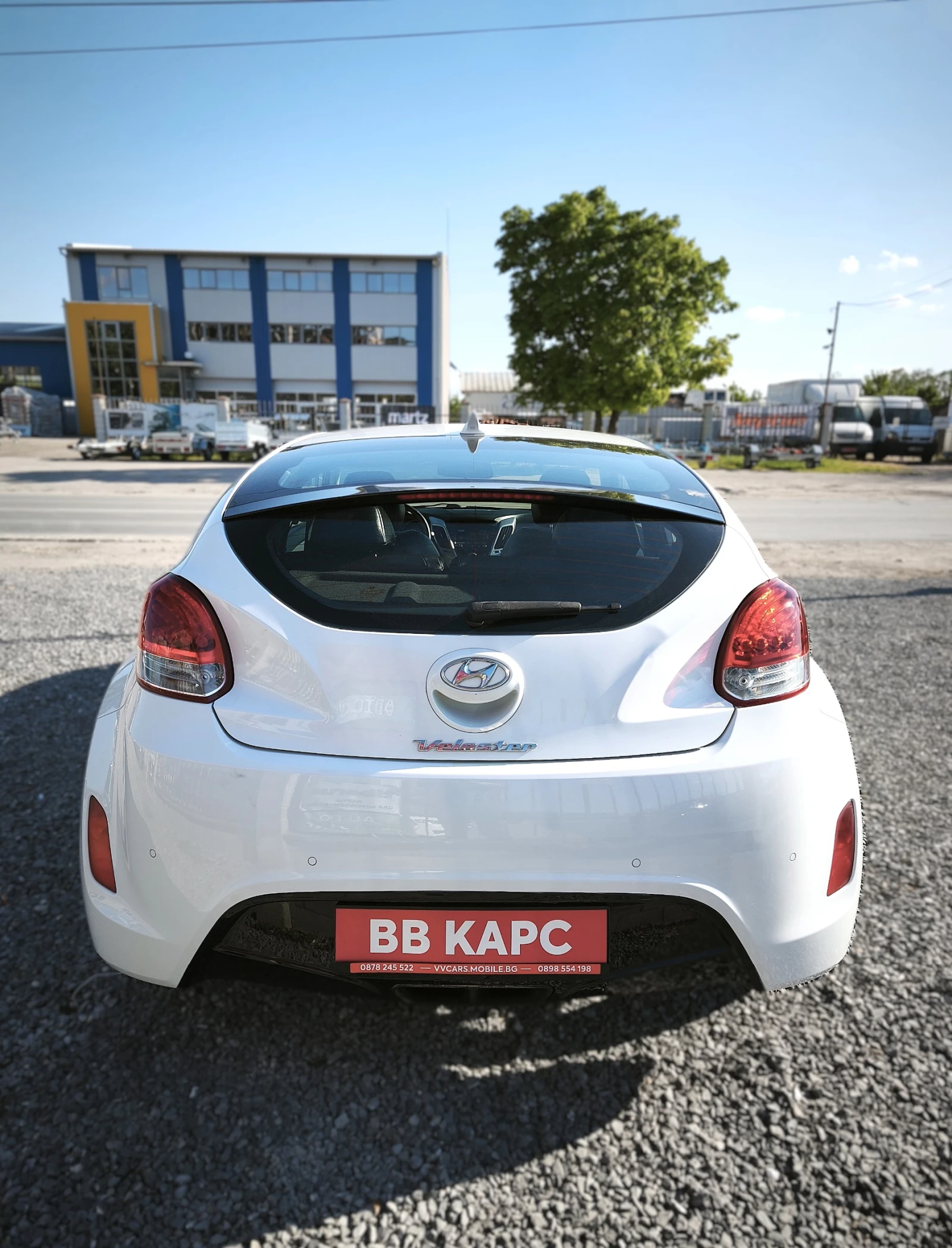 Hyundai Veloster  1.6i EURO5-LED-NAVI, снимка 5 - Автомобили и джипове - 54753574