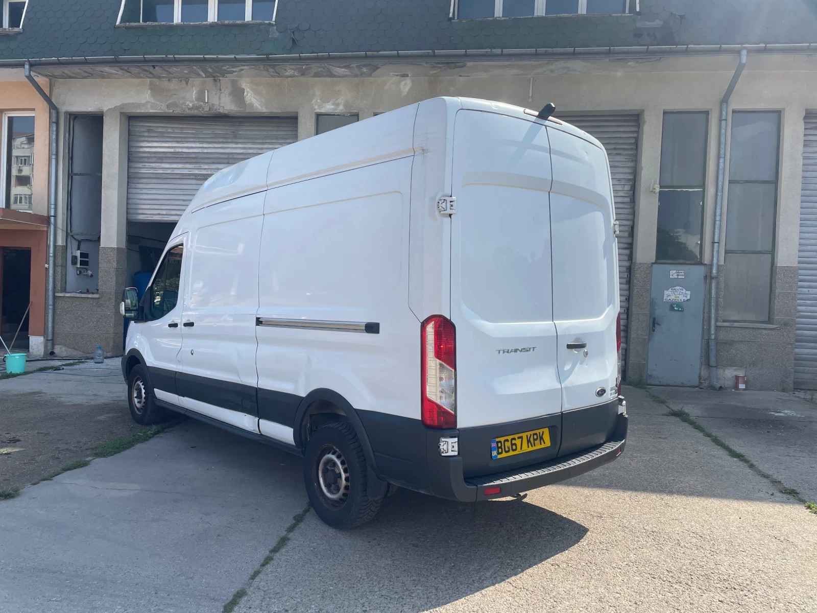 Ford Transit Custom, снимка 4 - Автомобили и джипове - 55595560