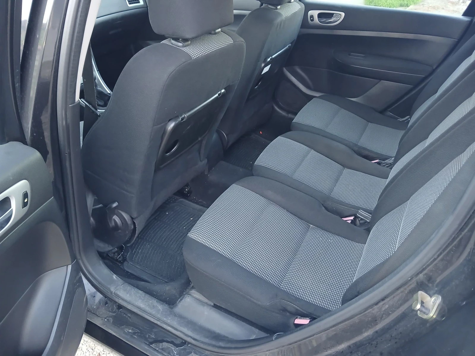 Peugeot 307, снимка 9 - Автомобили и джипове - 55755077