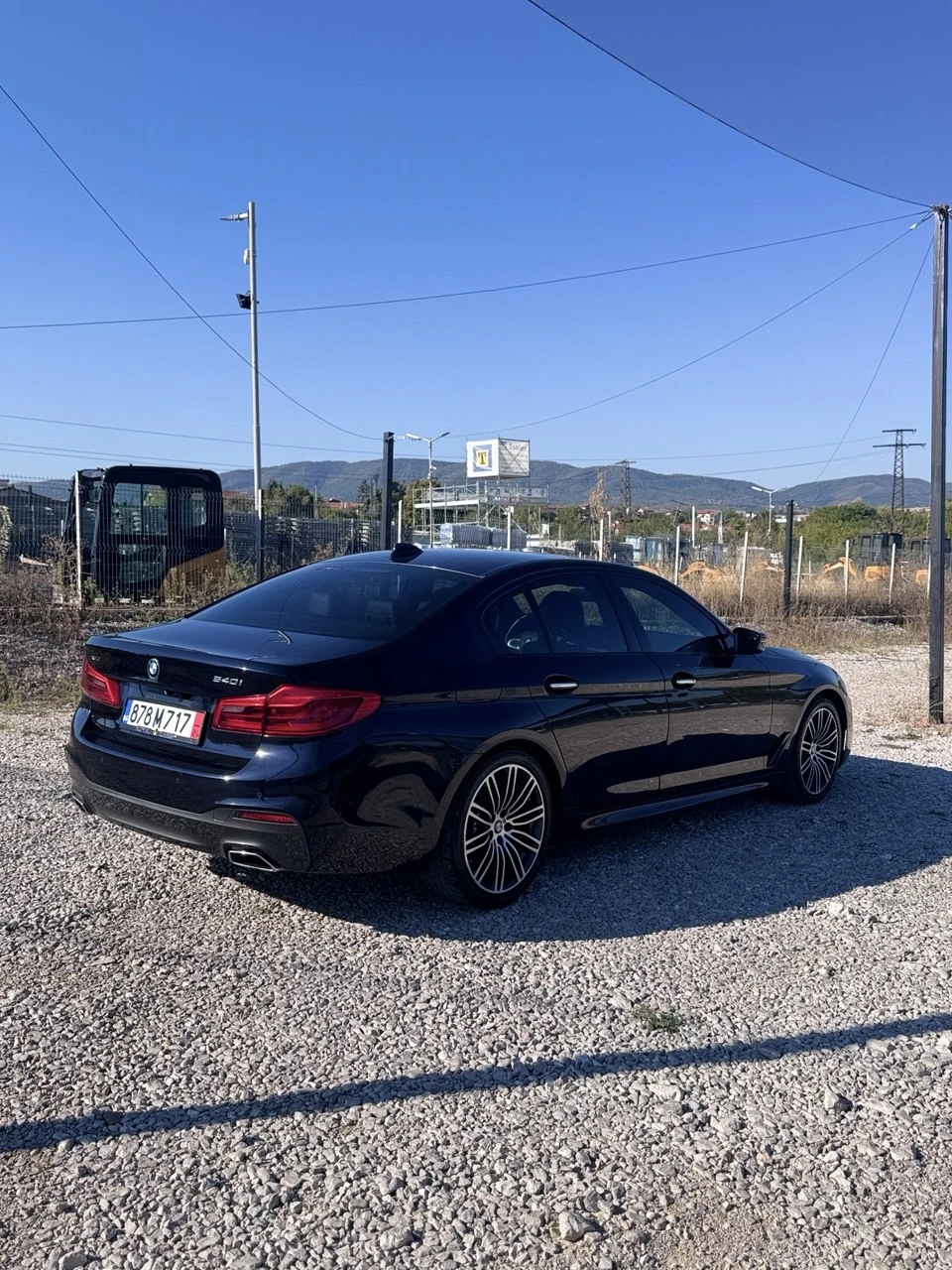 BMW 540 i X-drive* M-packet* Applecarplay* Distronic, снимка 6 - Автомобили и джипове - 56111978