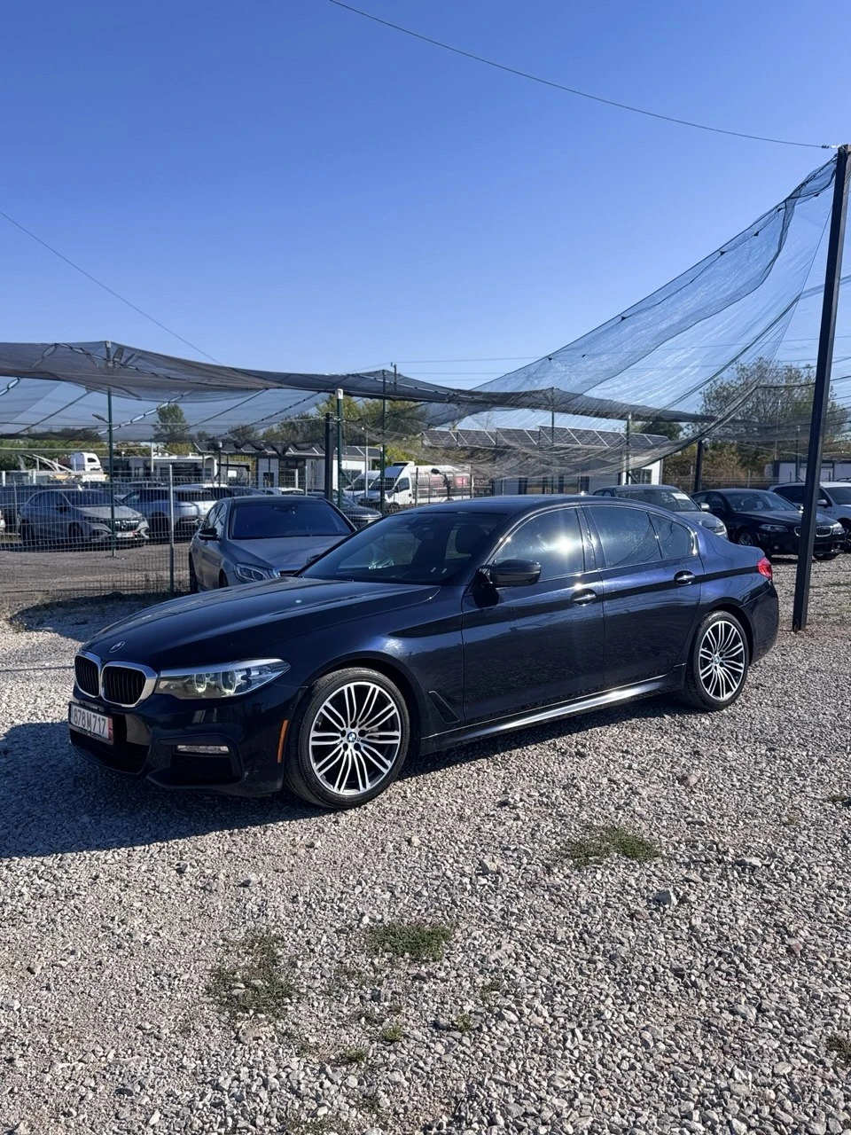 BMW 540 i X-drive* M-packet* Applecarplay* Distronic, снимка 8 - Автомобили и джипове - 56111978