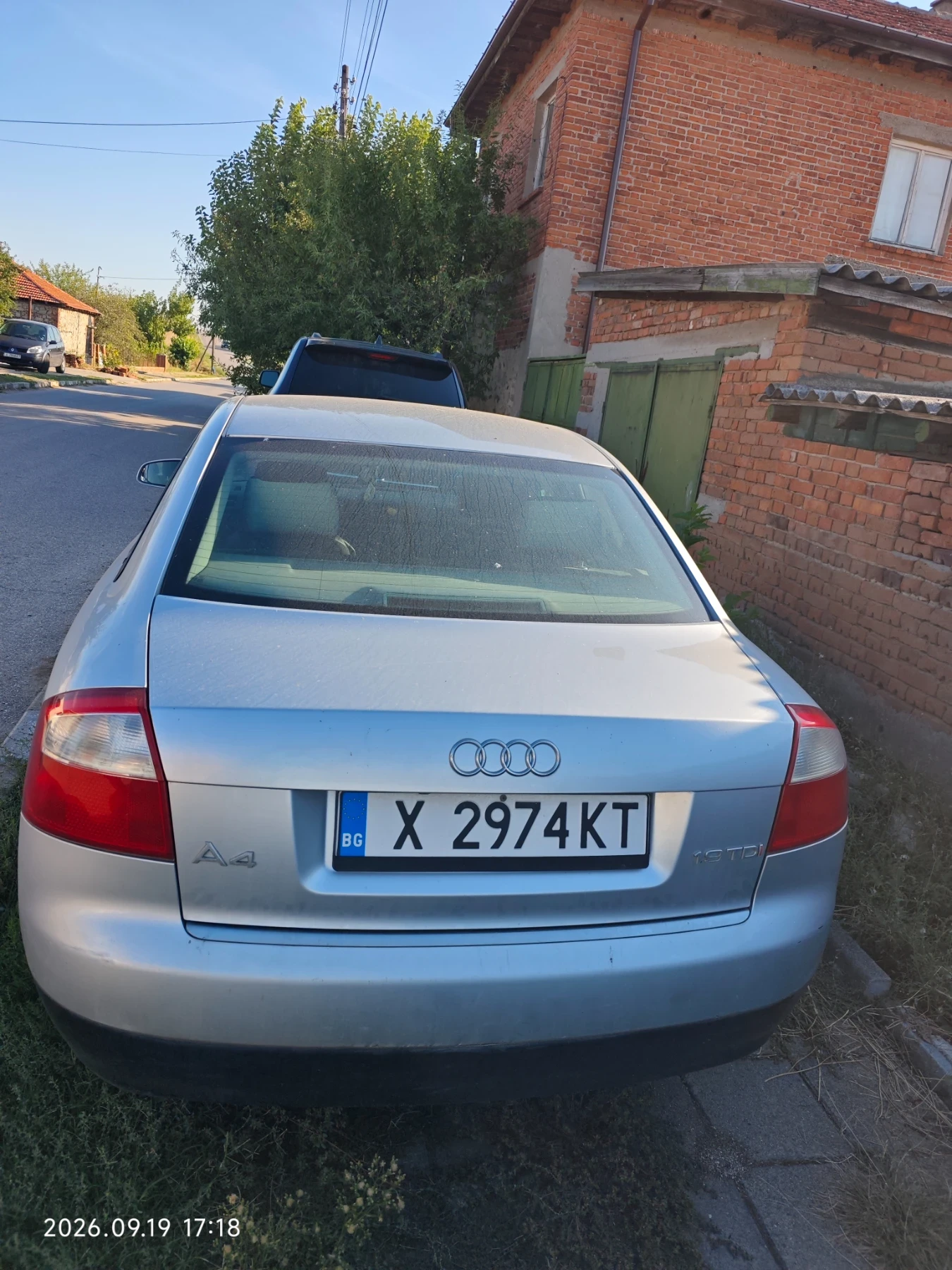 Audi A4, снимка 2 - Автомобили и джипове - 56171588