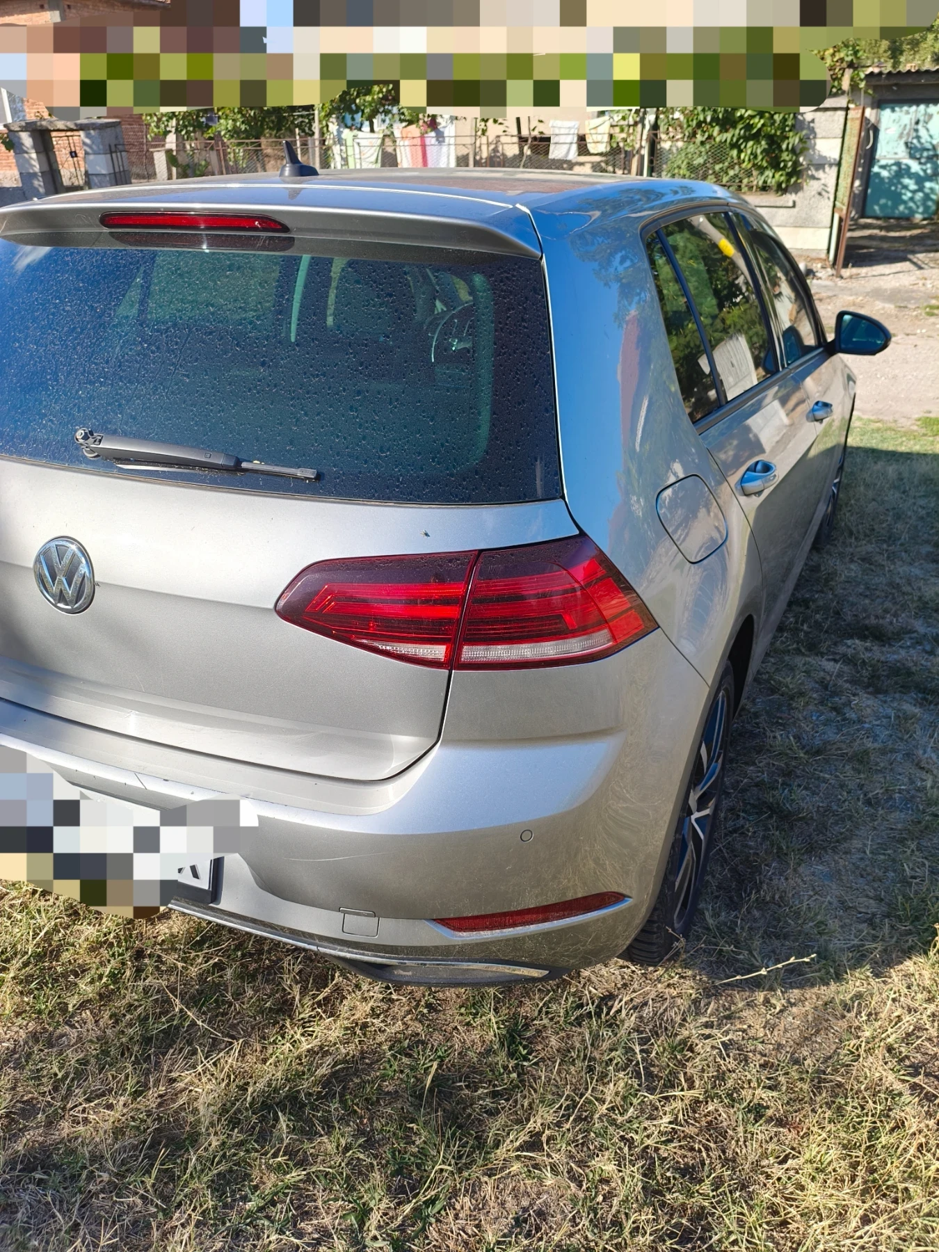 VW Golf 1.6 TDI, снимка 2 - Автомобили и джипове - 56214351