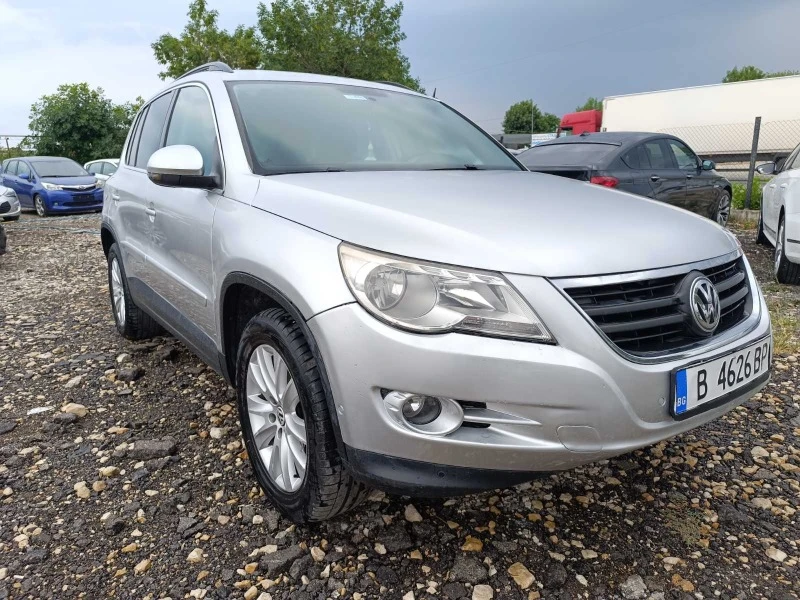 VW Tiguan 2.0TDI 4x4, снимка 1 - Автомобили и джипове - 46695497