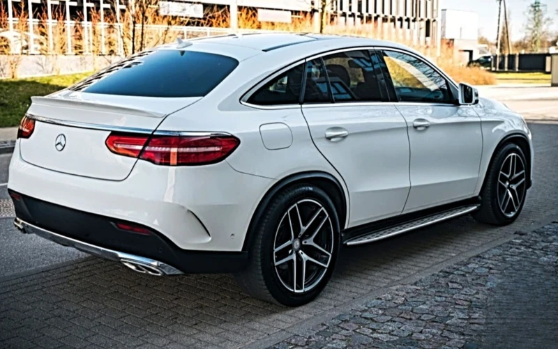 Mercedes-Benz GLE 350 Очакван Внос Mercedes GLE350d AMG Line* 360* , снимка 4 - Автомобили и джипове - 51012732
