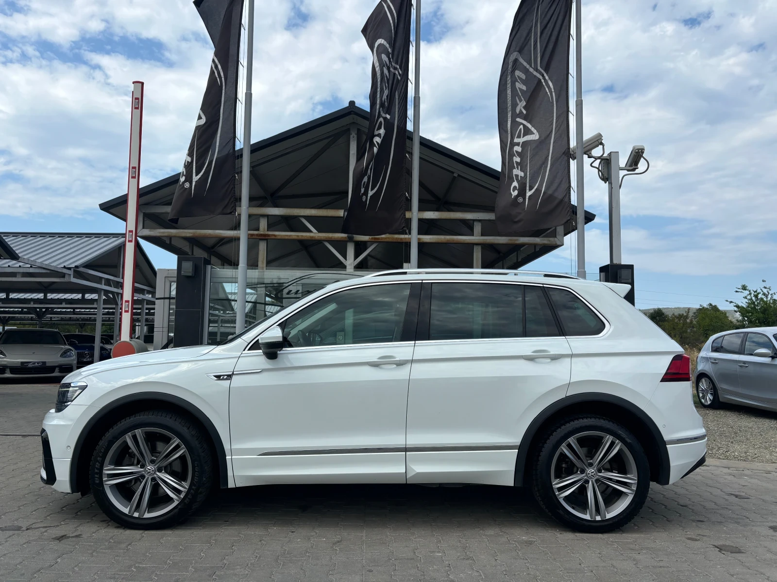 VW Tiguan 2.0TDI#R-LINE#4MOTION#LED-DIGITAL#FACE - изображение 5