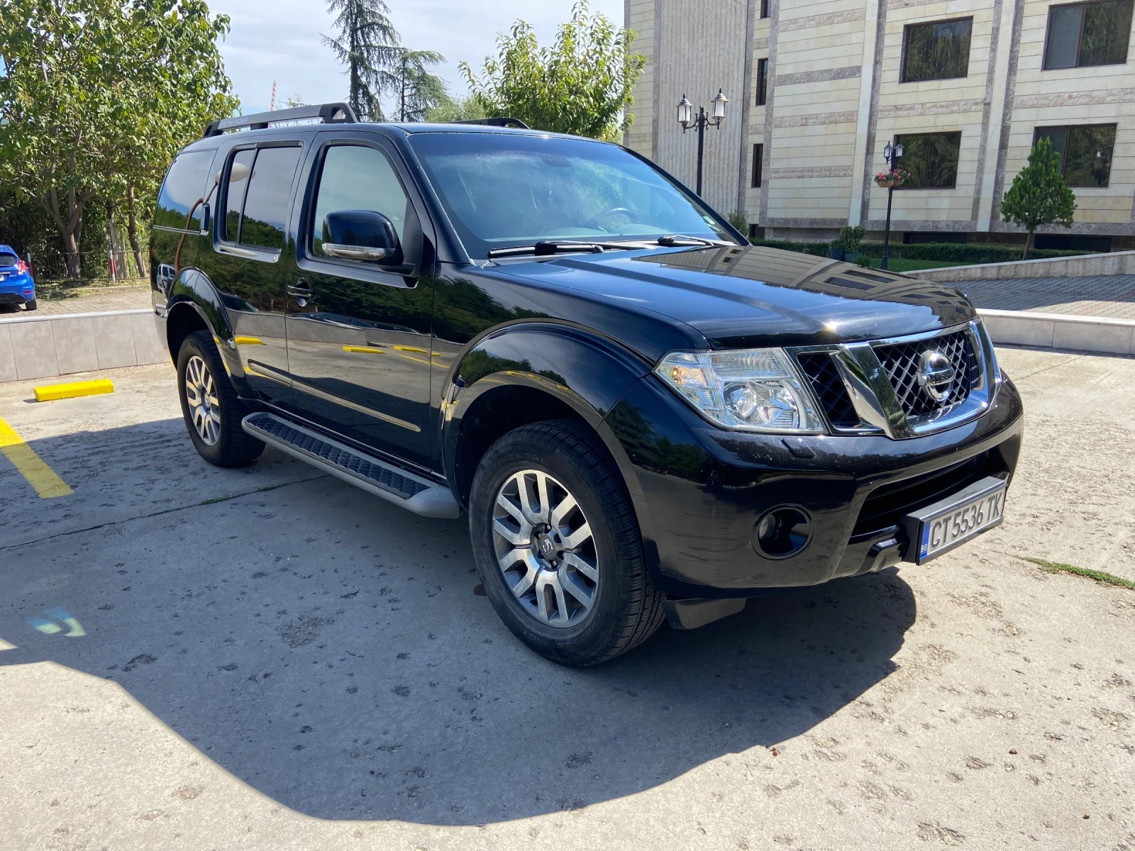 Nissan Pathfinder 2.5 Facelift - изображение 2