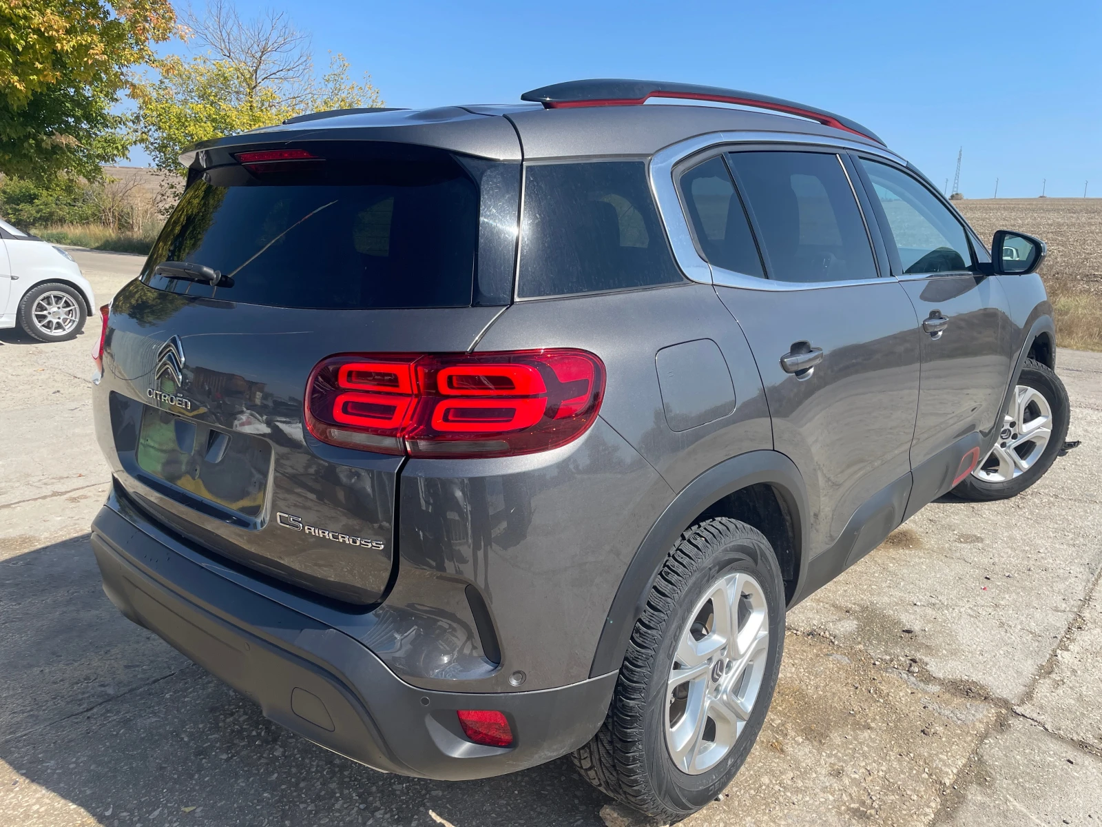 Citroen C5 Aircross 1.6 Pure Tech - изображение 6