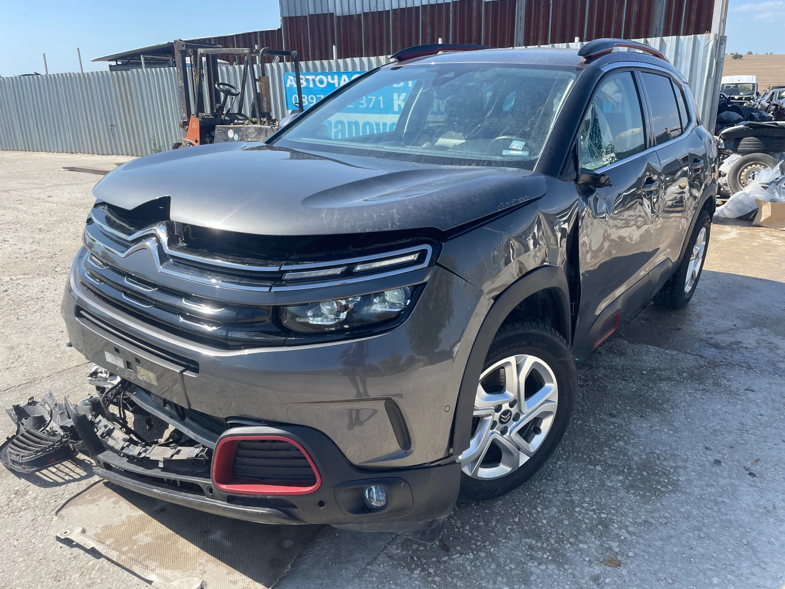 Citroen C5 Aircross 1.6 Pure Tech - изображение 2