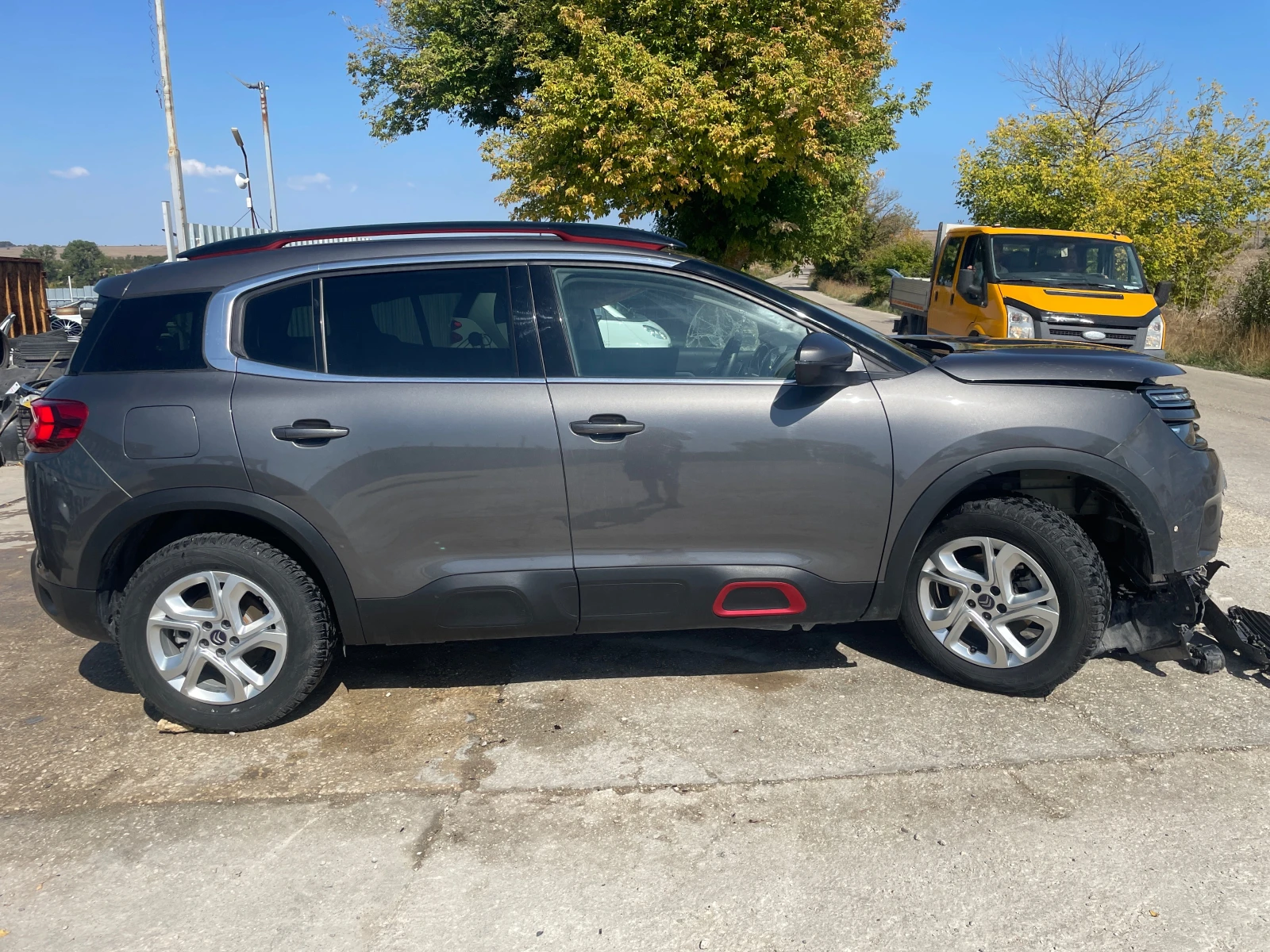 Citroen C5 Aircross 1.6 Pure Tech - изображение 5
