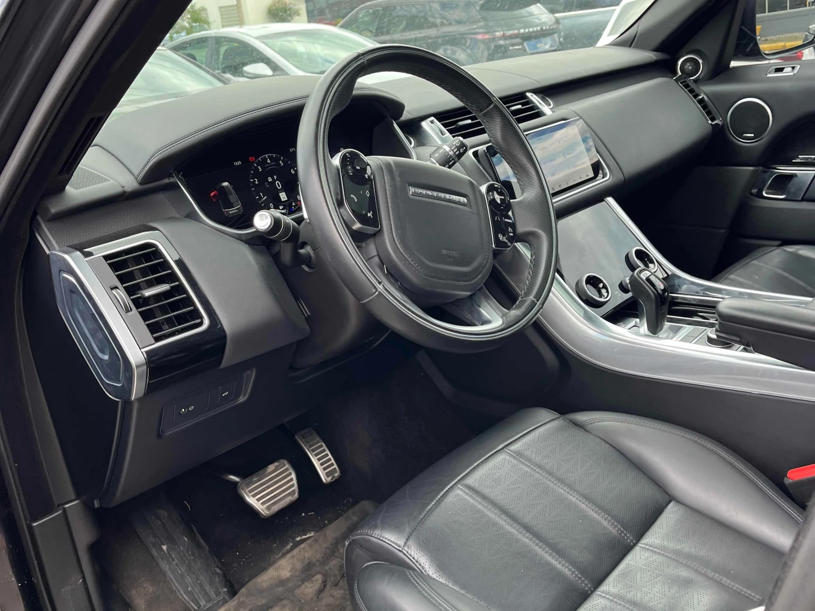 Land Rover Range Rover Sport  - изображение 6