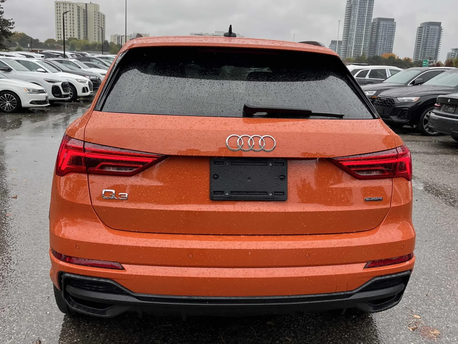 Audi Q3 * CARFAX *    | Mobile.bg   5