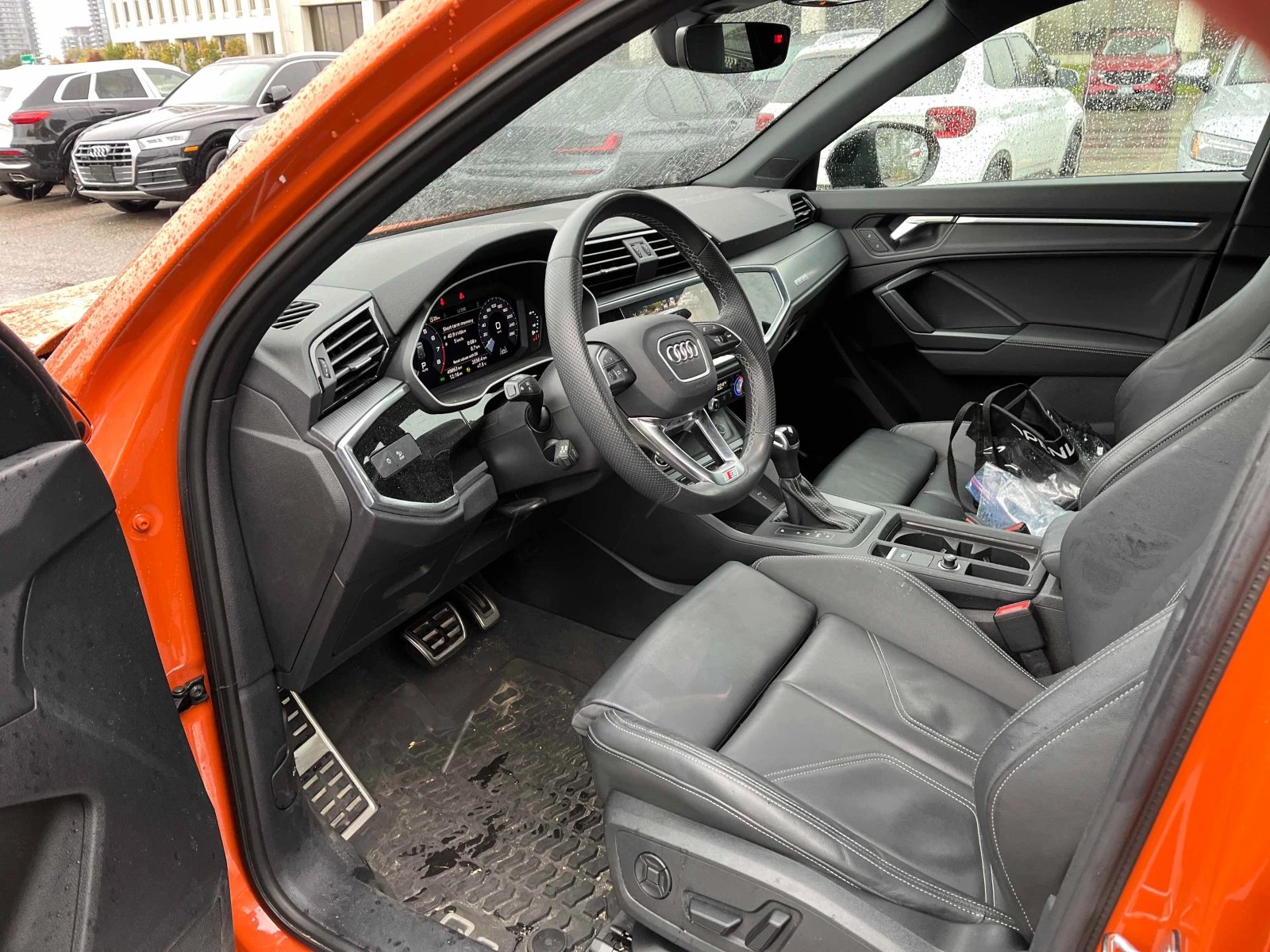 Audi Q3 * CARFAX *    | Mobile.bg   6