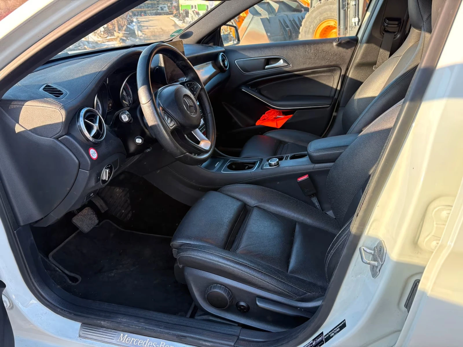 Mercedes-Benz GLA 220 NIGHT/177HP/PANO/CAM/KLESS/NAVI/833g | Mobile.bg � ����������� 10