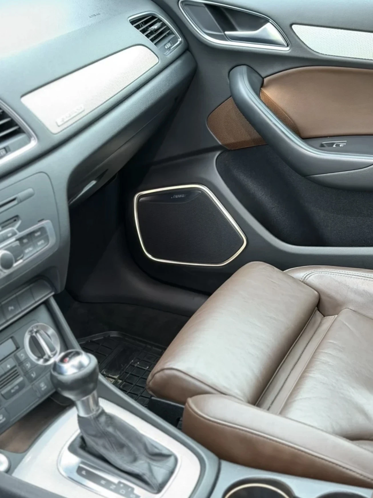 Audi Q3 2.0 TDI QUATTRO S-tronic 177HP, снимка 7 - Автомобили и джипове - 54067170