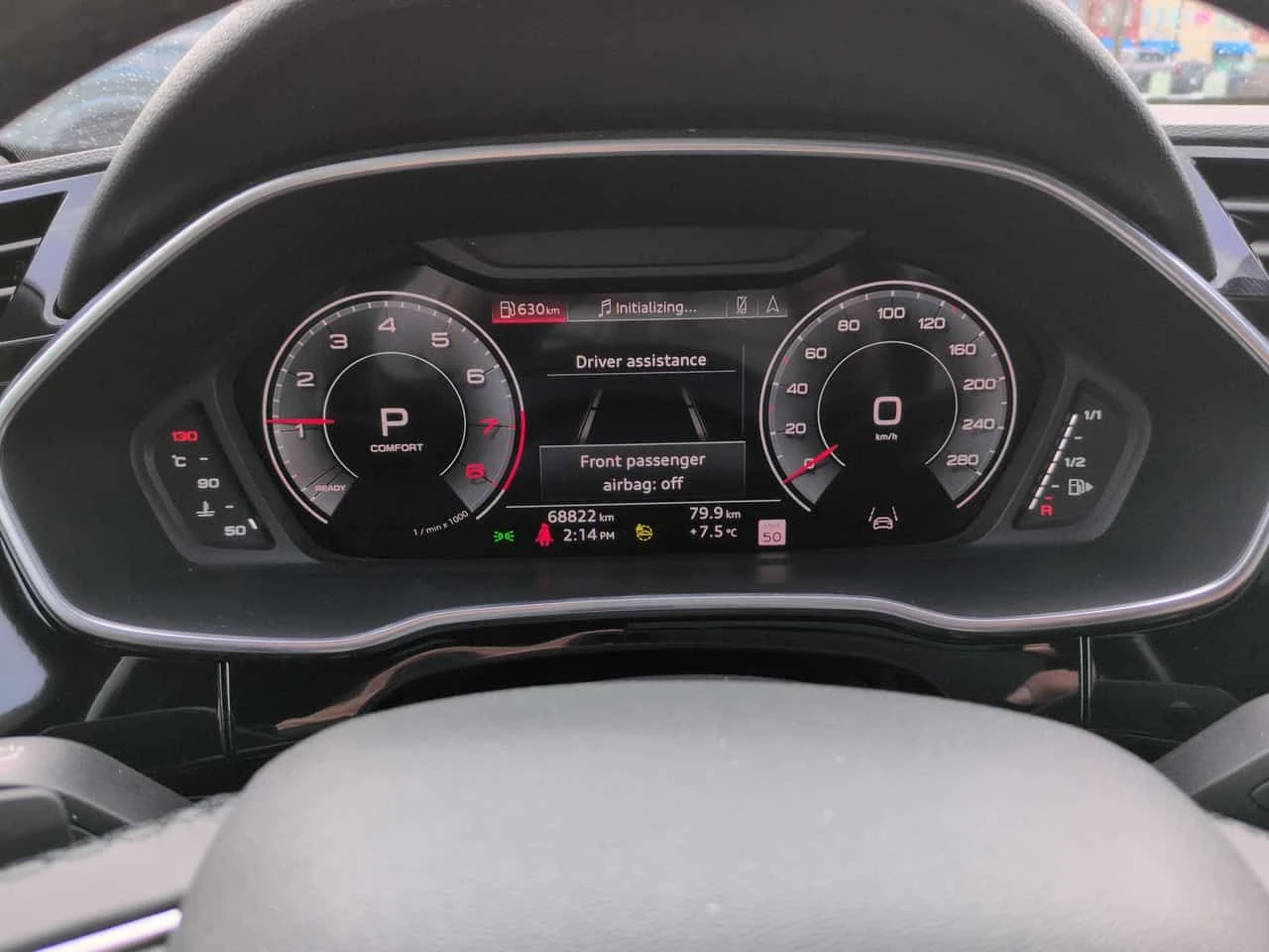 Audi Q3 * Progressiv ШИБИДАХ * ПОДГРЕВИ * KEYLESS * CARFAX, снимка 8 - Автомобили и джипове - 54110793