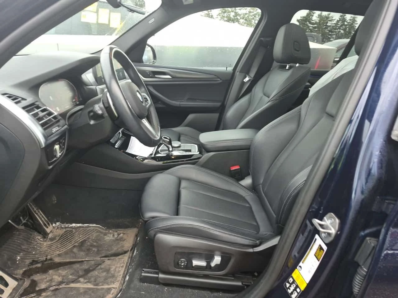 BMW X3 30i M-Sport * Дигитално табло * LED * Без инцидент, снимка 8 - Автомобили и джипове - 54188435