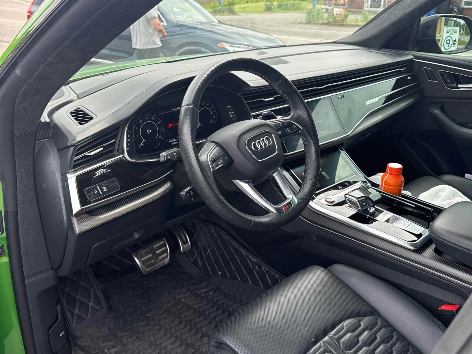Audi RSQ8 TFSI / CARFAX, снимка 7 - Автомобили и джипове - 54882119