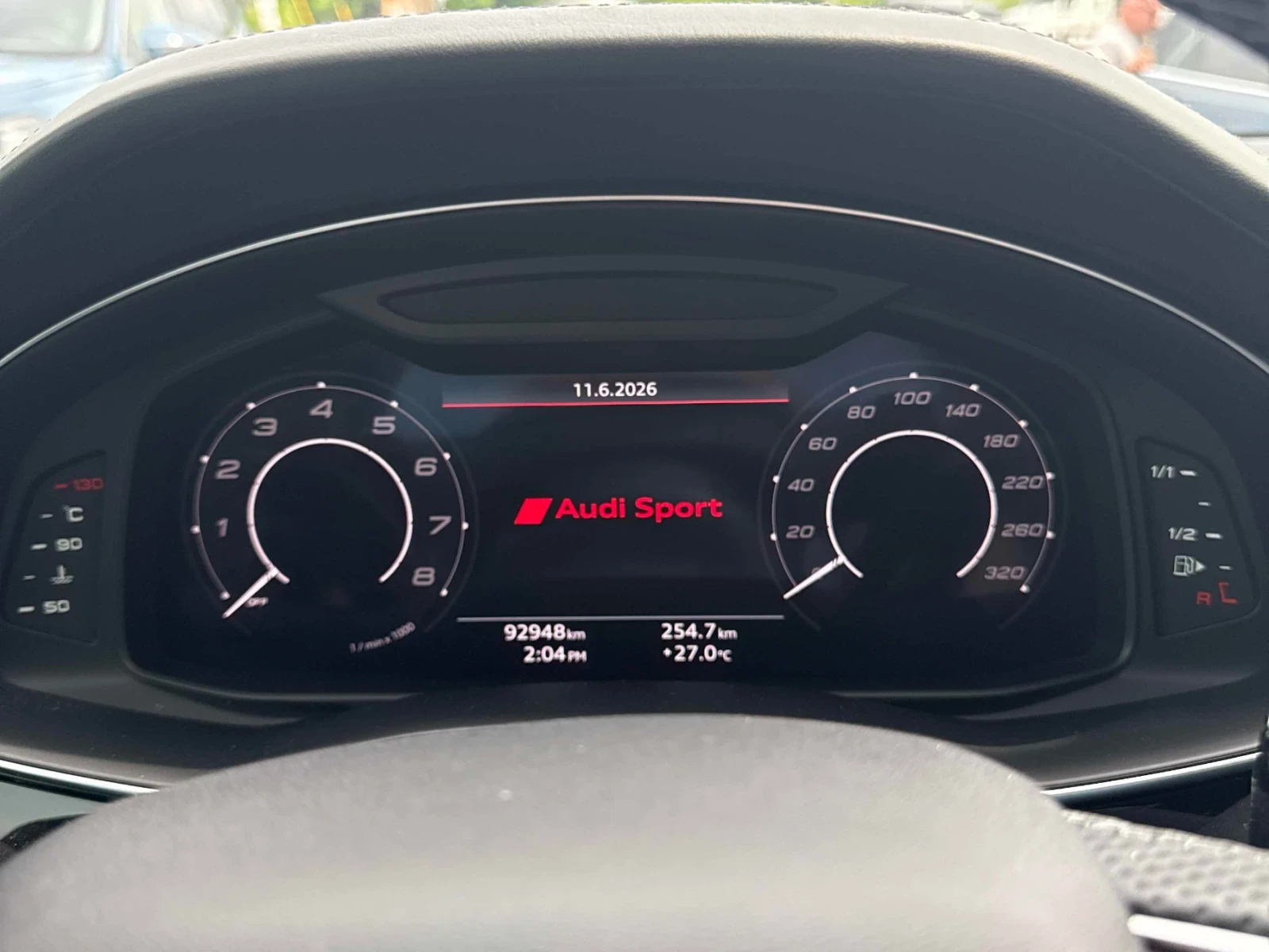 Audi RSQ8 TFSI / CARFAX, снимка 8 - Автомобили и джипове - 54882119