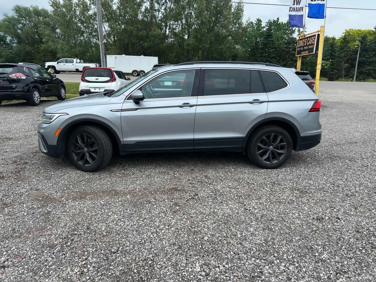 VW Tiguan Comfortline/КОЖА/ПАНО/ПОДГРЕВ/CARFAX/ФИНАНСИРАНЕ, снимка 3 - Автомобили и джипове - 54904361