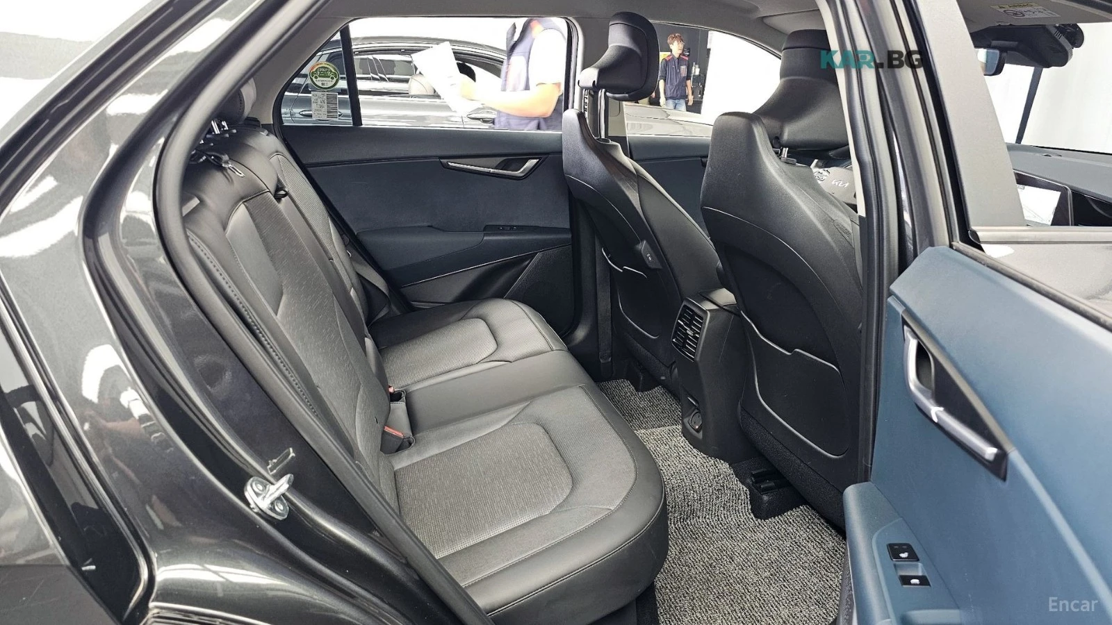 Kia Niro * HYBRID* SIGNATURE* ПОДГРЕВ* ОБДУХВАНЕ* КАМЕРА* , снимка 12 - Автомобили и джипове - 55264139