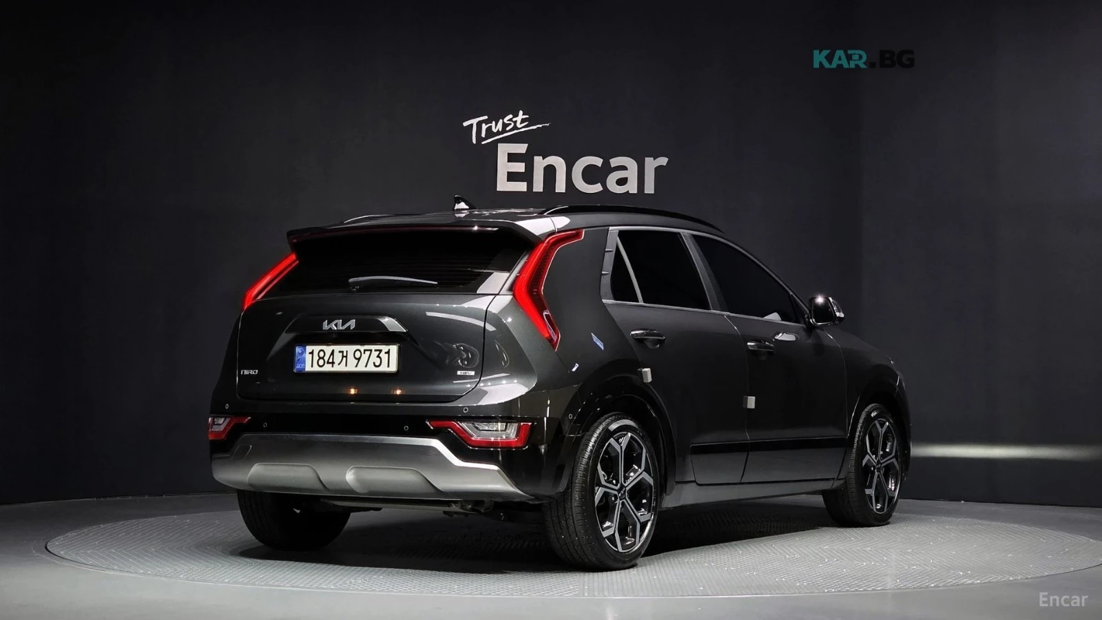 Kia Niro * HYBRID* SIGNATURE* ПОДГРЕВ* ОБДУХВАНЕ* КАМЕРА* , снимка 2 - Автомобили и джипове - 55264139