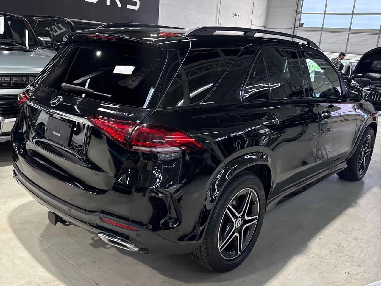 Mercedes-Benz GLE * 450 * АВТОКРЕДИТ БЕЗ ПЪРВОНАЧАЛНА ВНОСКА* , снимка 3 - Автомобили и джипове - 55419227