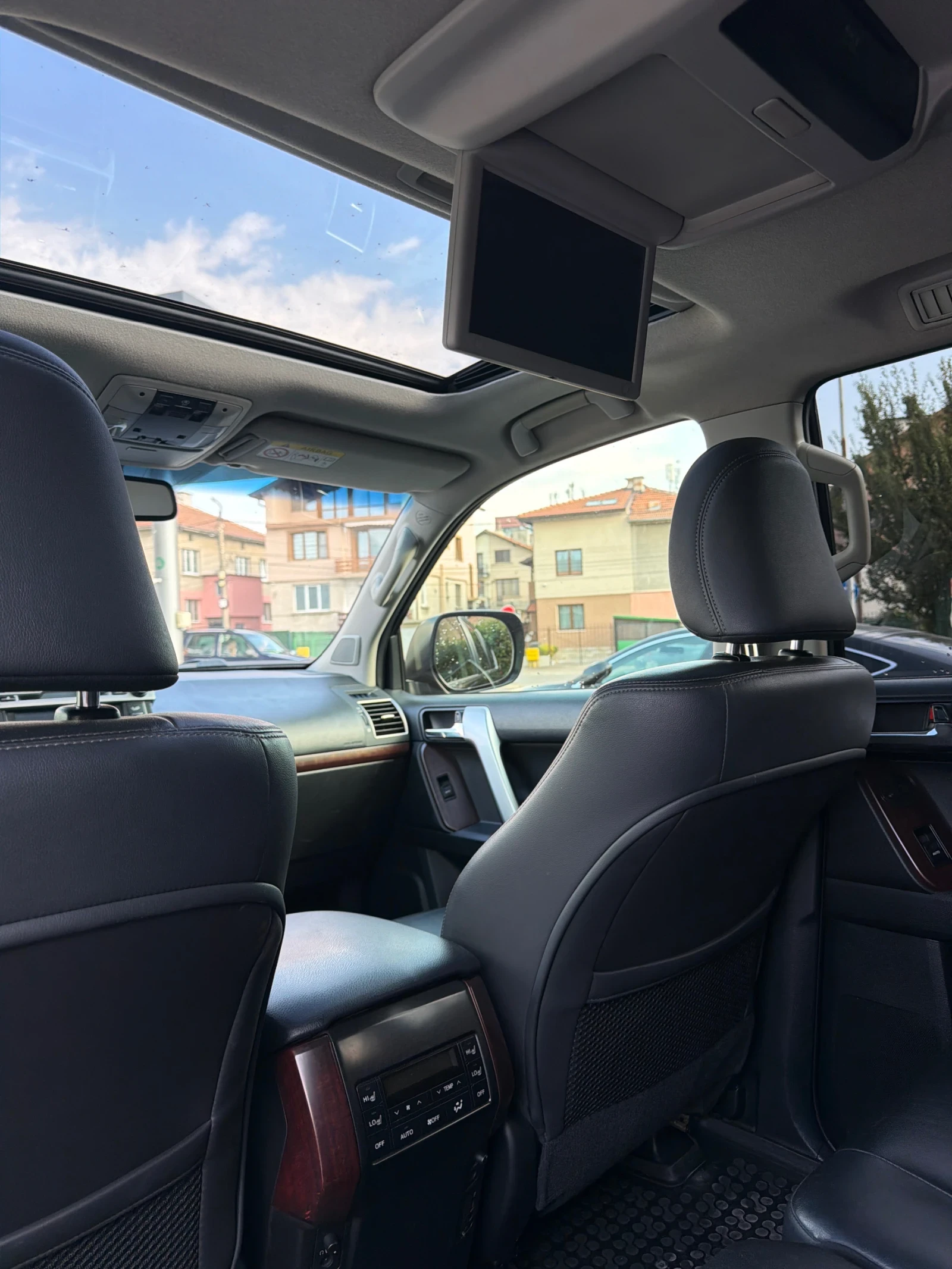 Toyota Land cruiser, снимка 9 - Автомобили и джипове - 55763977