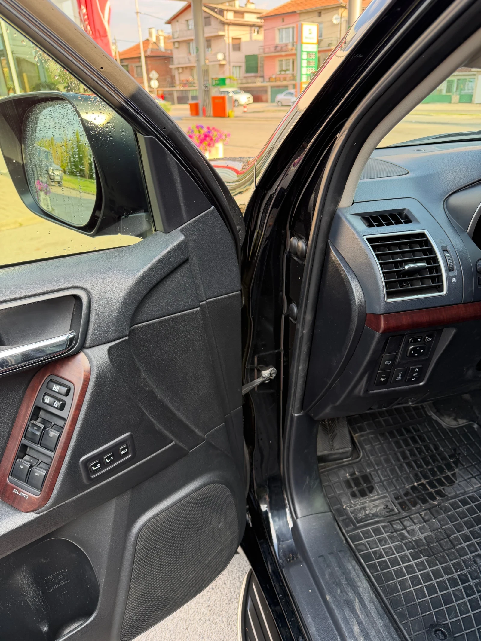 Toyota Land cruiser, снимка 5 - Автомобили и джипове - 55763977