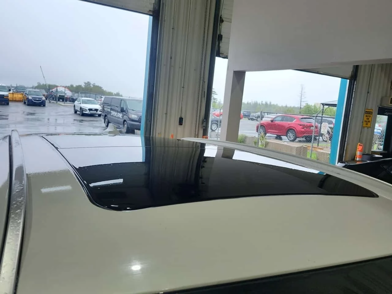 BMW X1 XDRIVE28I / ПАНОРАМА / ПОДГРЕВИ / 2 ЧИФТА ГУМИ , снимка 6 - Автомобили и джипове - 55798672
