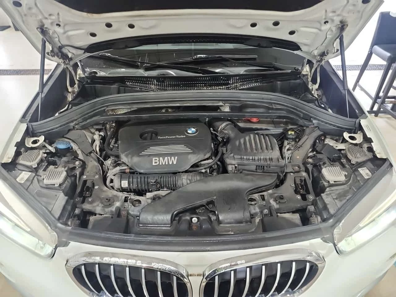 BMW X1 XDRIVE28I / ПАНОРАМА / ПОДГРЕВИ / 2 ЧИФТА ГУМИ , снимка 15 - Автомобили и джипове - 55798672