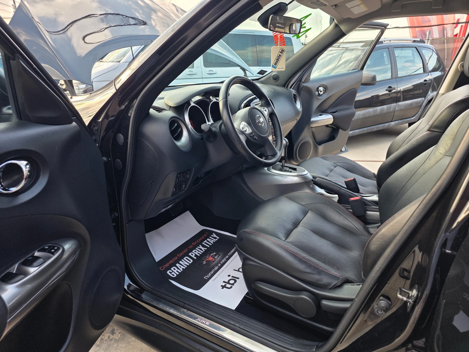 Nissan Juke 1.6 TURBO-190к.с 4х4-АВТОМАТИК-ШВЕЙЦАРИЯ, снимка 12 - Автомобили и джипове - 55891937