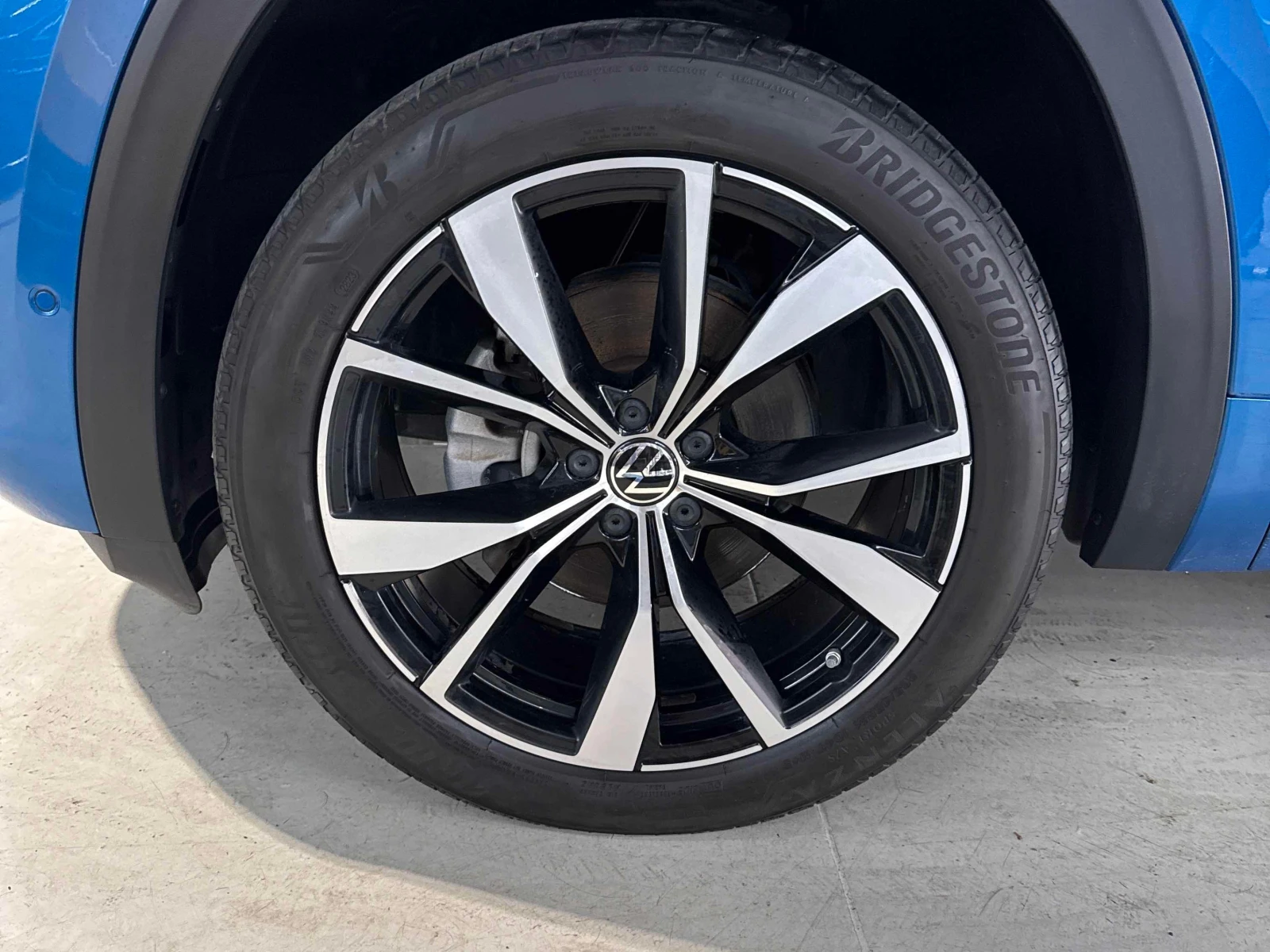 VW Atlas * Execline * CARFAX * ЦЕНА ДО БГ, снимка 6 - Автомобили и джипове - 55971999