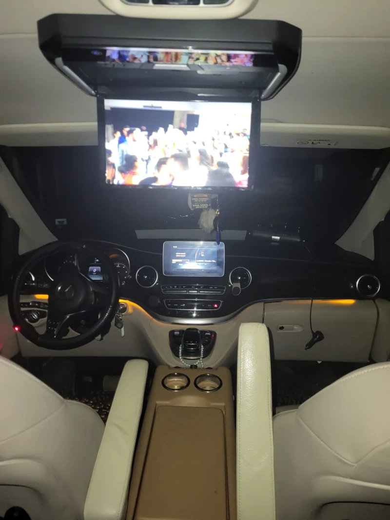 Mercedes-Benz V 220, снимка 3 - Бусове и автобуси - 52321674