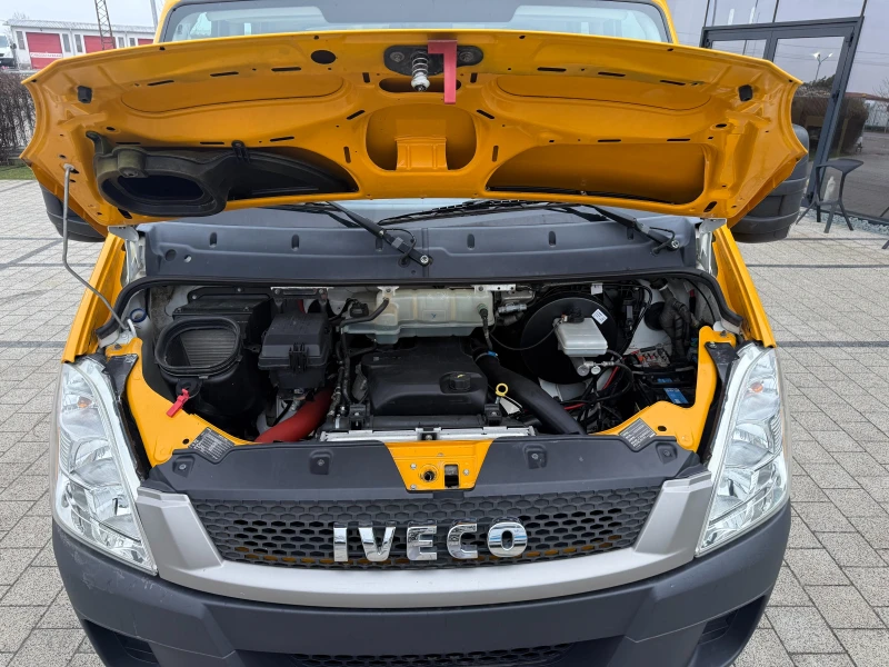 Iveco Daily 35C15 3.0HPI до 3.5т. 7-местен , снимка 15 - Бусове и автобуси - 53373716