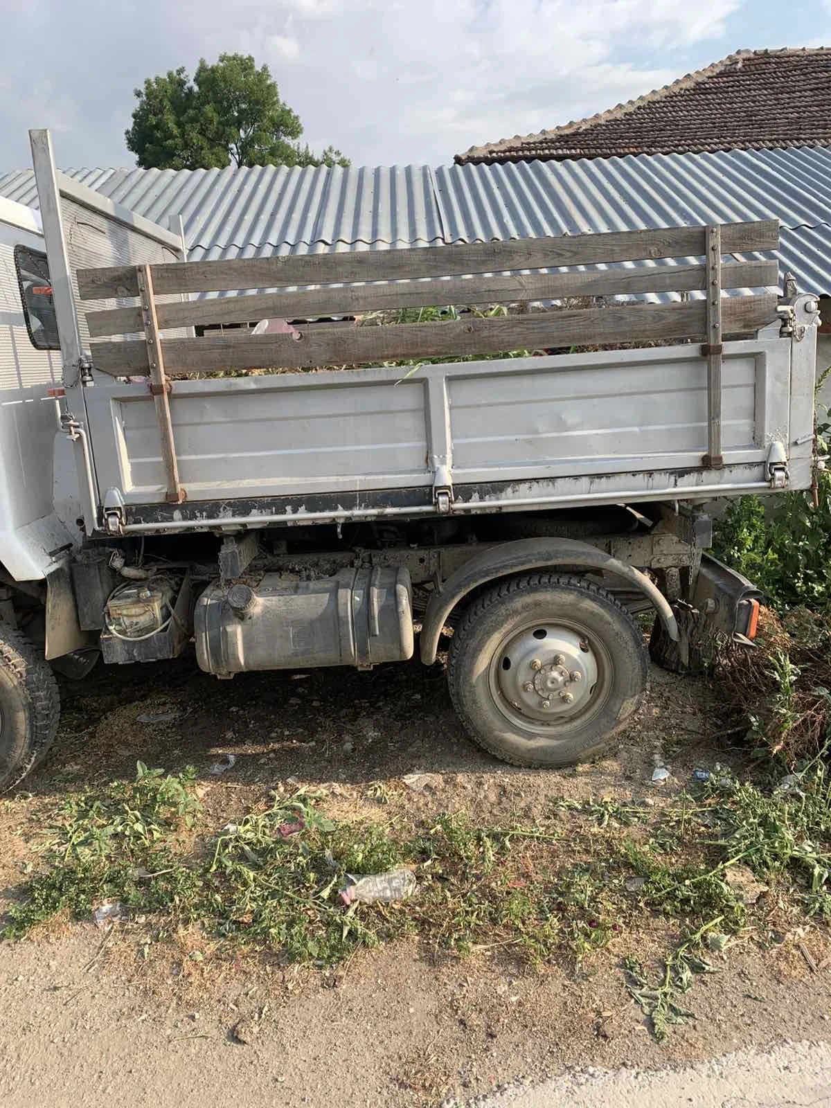 Iveco 3510 2, 8 4x4 САМОСВАЛ, снимка 5 - Бусове и автобуси - 55342513