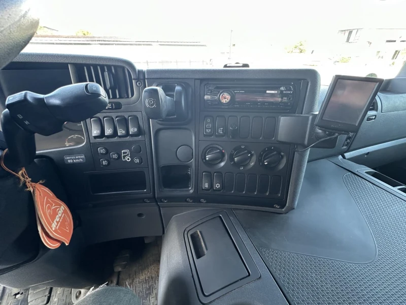 Scania P 270 P280 размери- L 6170мм  W 2470мм H 2100мм, снимка 6 - Камиони - 52162932