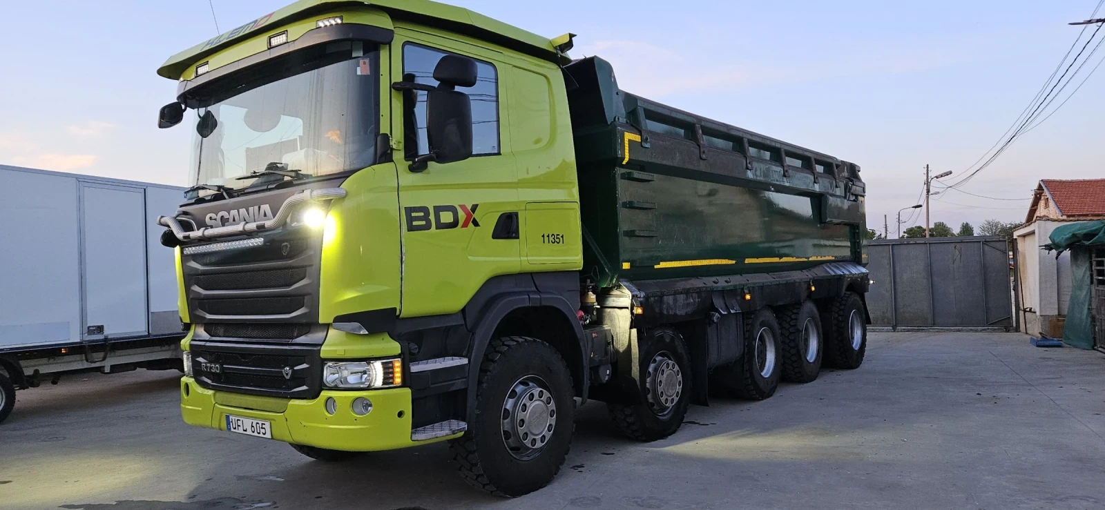 Scania R 10x4 - изображение 2