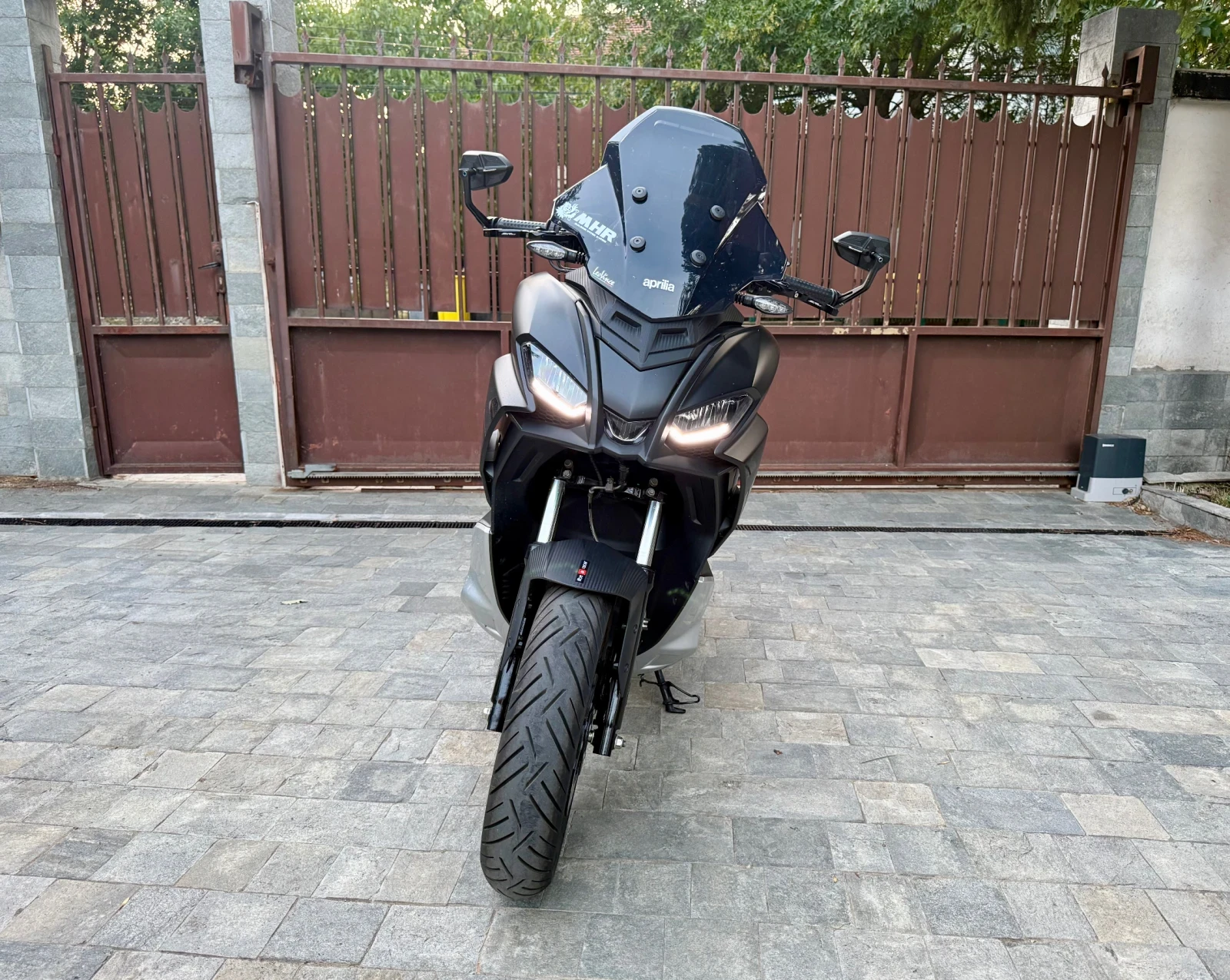 Aprilia Sr GT 200 / LEO VINCE/ MALOSSI MULTIVAR 2000 | Mobile.bg � ����������� 2